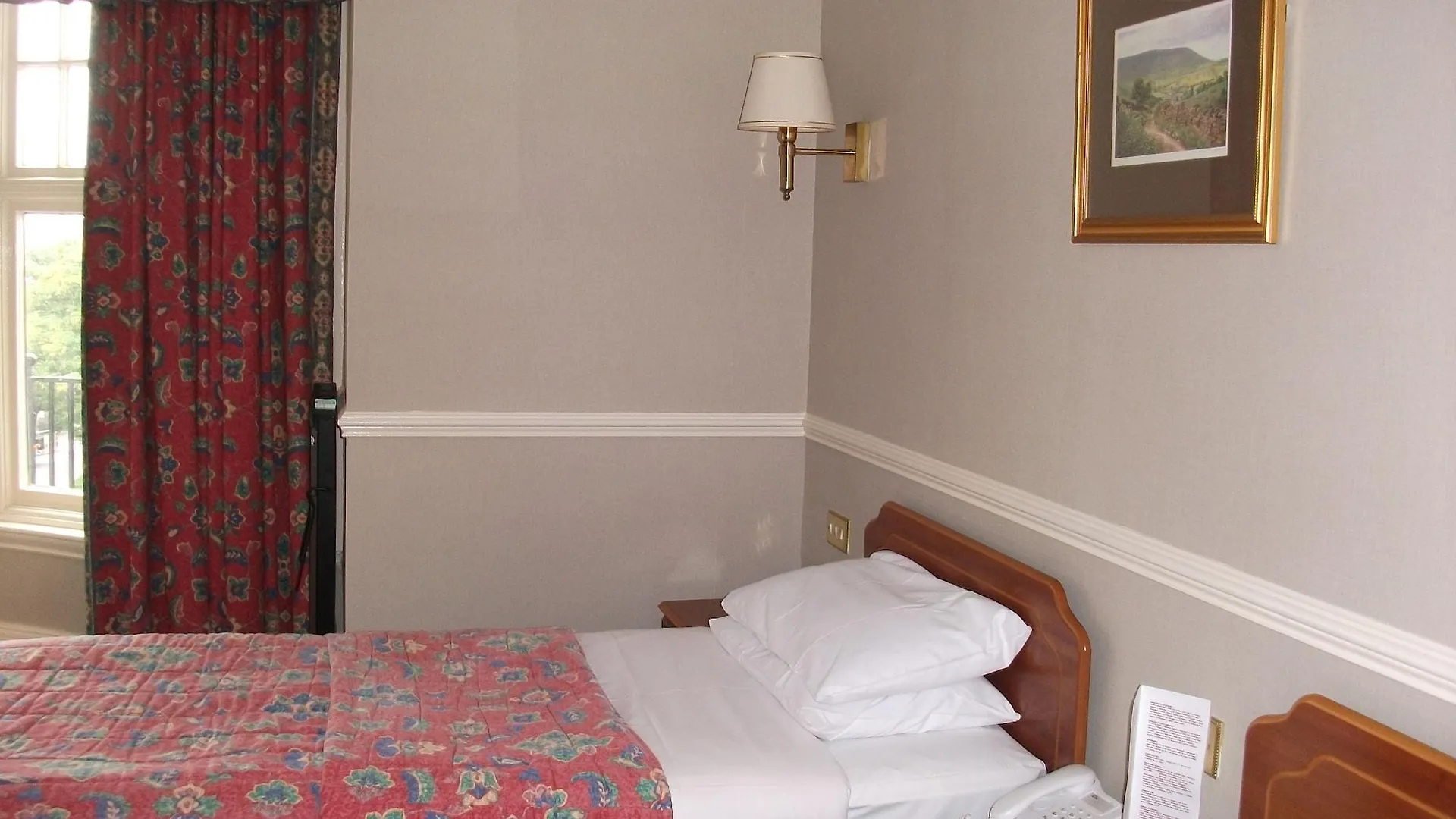 Cairn Hotel Harrogate 3*,