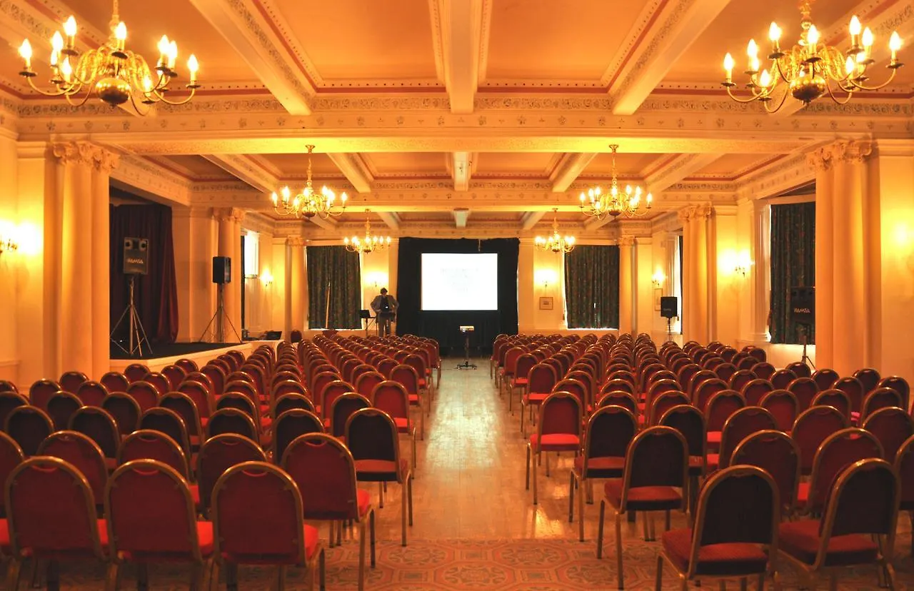 Cairn Hotel Harrogate 3*,  Storbritannien