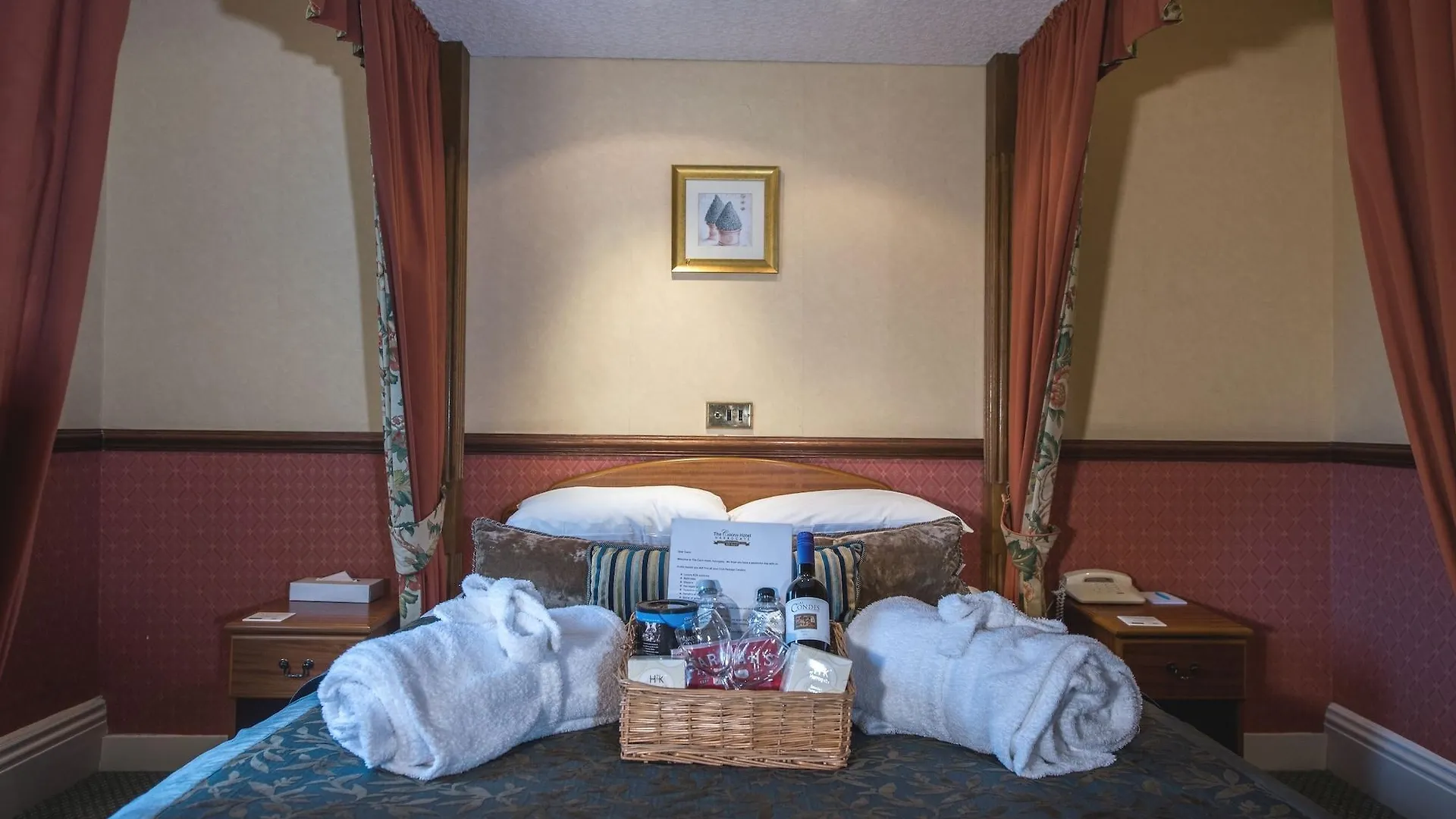 Cairn Hotel Harrogate 3*,  Velká Británie